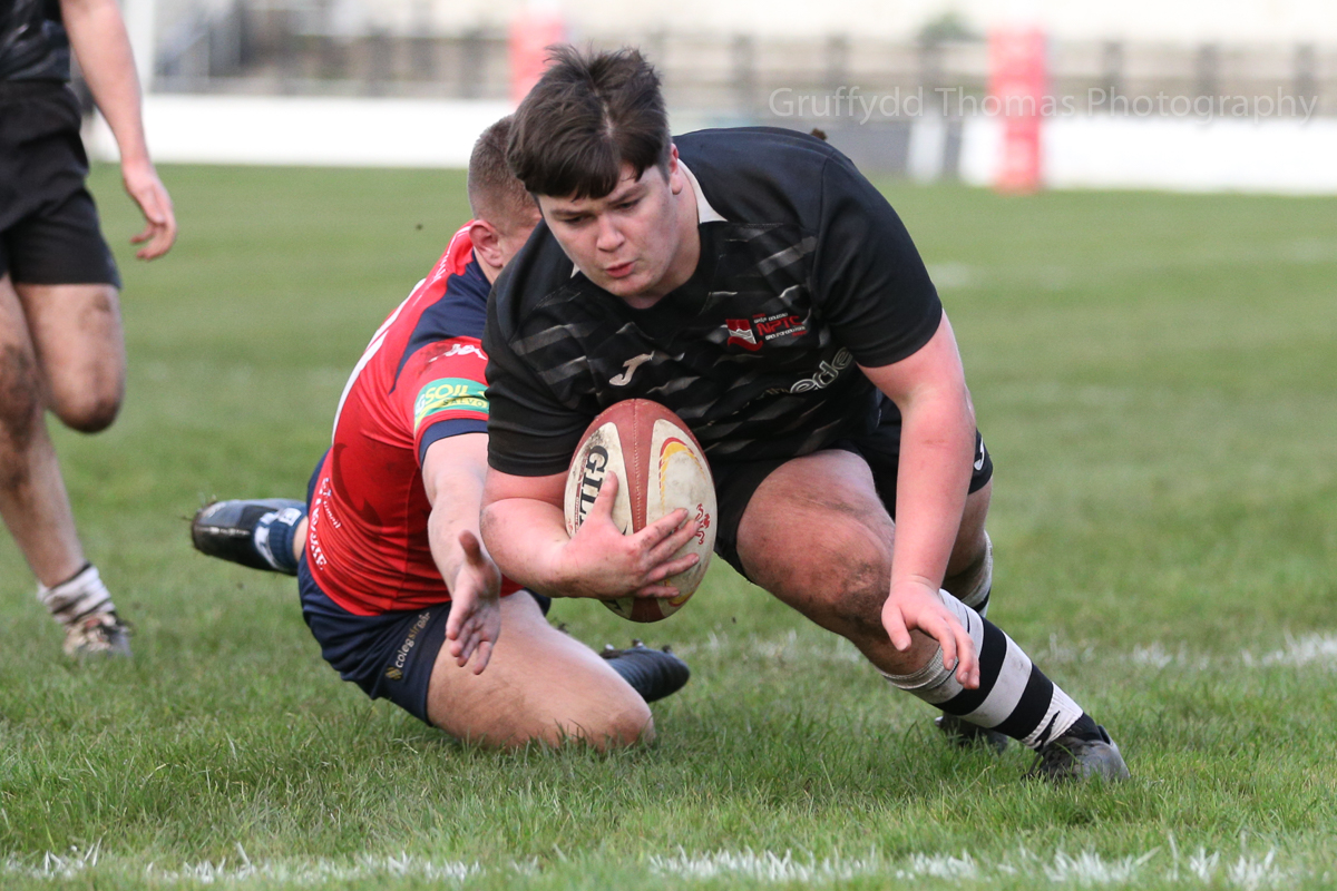 GruffyddThomas's tweet photo. More pictures from  Coleg Sir Gâr's 22-12 win over Neath Port Talbot at The Gnoll this afternoon.

Pictures can be viewed at https://t.co/HzEbuQGgpT

@NPTCRugby @RYGBICSG @neathrfc https://t.co/sQnCvt7L8T