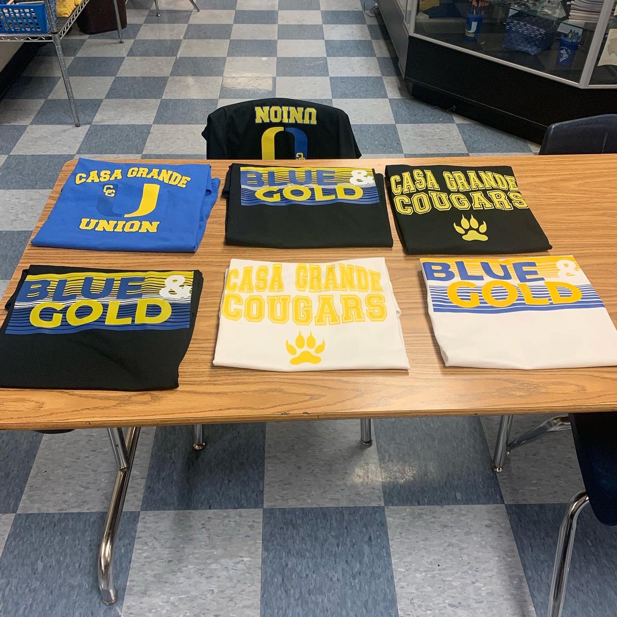 CasaGrandeDECA's tweet photo. Hey Union! We have our shirts back in stock at Union Station. Come on by and get one for only $15 for the playoff game on Friday. Our tee-shirts come in sizes small-3XL in colors white, gray and black. We can put any of our designs on any color and size that you would like. https://t.co/CC03Nvomif
