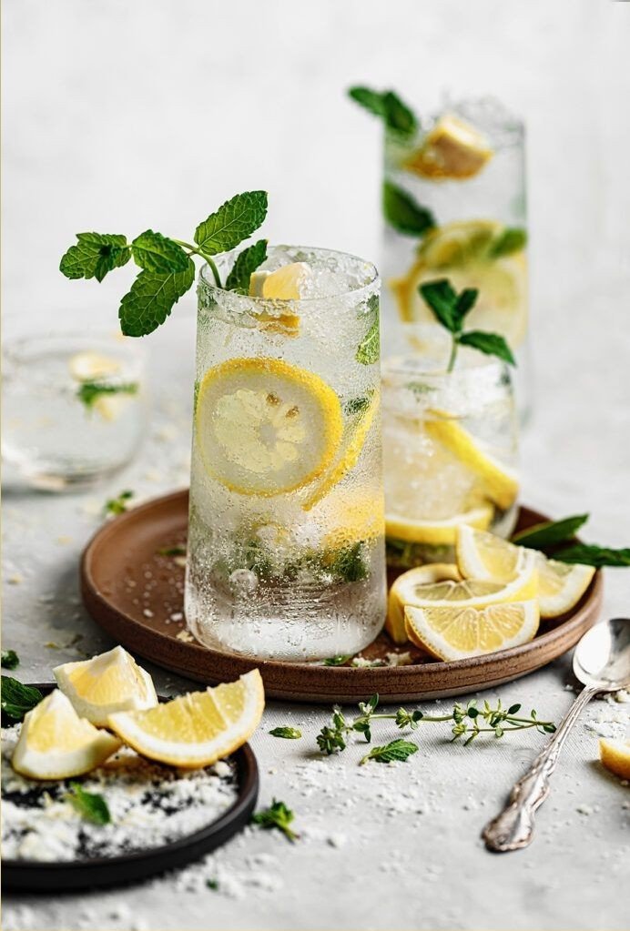 SailingAt19's tweet photo. ⠀
     
     𝗕𝗲𝘃𝗲𝗿𝗮𝗴𝗲𝘀 dengan rasa
     manisnya sebagai pelengkap
     yang sangat menyegarkan.
 
    ★ Cherry Prosecco Smash
    ★ Grapefruit Rosemary
     Lemonade Sparkling
    ★ Refreshing Lemon Mojito
    ★ Sparkling Lavender
     Lemonade

⠀ https://t.co/QZhADrD7BK
