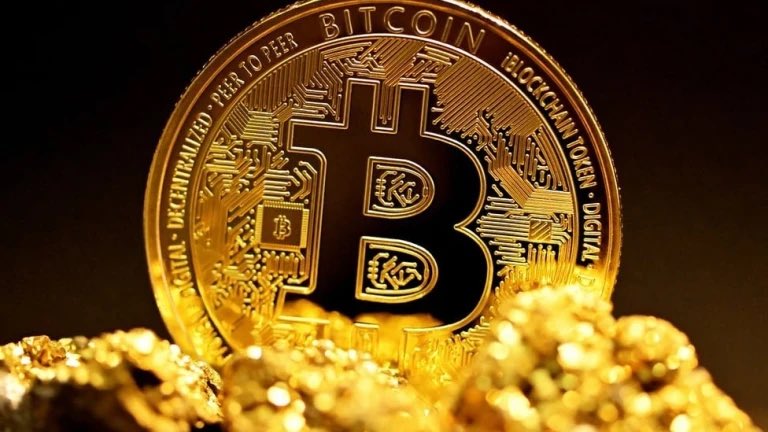 bluemusemag's tweet image. #NEW What the Heck is Cryptocurrency?
"Amidst the confusion that started with COVID-19 came the rise of cryptocurrency. But what is crypto?"

🔹Kadam Ali Ali Bakhsh🔹Blue Muse Staff Writer
#bluemuse #crypto #economy
PHOTO CREDIT: Unsplash.com