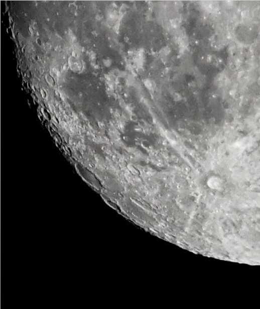 cnikonshooter's tweet photo. Nice clear skies last night. 98% waxing phase with a zoom of the Tycho Crater
#lunarphotography #shootthemoon #snapthemoon #nikon #nikonphotography #nikonphoto #nikonz50 #sigmalens #nasa #NightPhotography https://t.co/5YxGlMWeDq