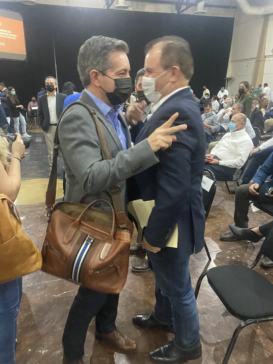 El día de hoy en el Foro para la elaboración del Plan Estatal de Desarrollo, en el municipio de Hermosillo. 
Dar voz a los que por décadas fueron excluidos; es la Instrucción del Gobernador <a href="/AlfonsoDurazo/">Alfonso Durazo</a>.