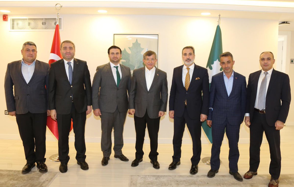 <a href="/GelecekPartiTR/">Gelecek Partisi</a>’si
Gn Başkanımız
Sn <a href="/Ahmet_Davutoglu/">Ahmet Davutoğlu</a> ve Teşkilat Bşk nımız
Sn <a href="/SelimTemurci/">Dr. Selim Temurci</a>’nin tensipleriyle
Mustafa Güven
Karaman İl Başkanımız olarak atanmıştır
Önceki il Bşk nımız <a href="/kurtuluskckslk/">Kurtuluş Küçüksolak</a> ve emeği geçen,kardeşimize teşekkür ediyor.Yeni Başkanımıza Başarılar diliyorum.