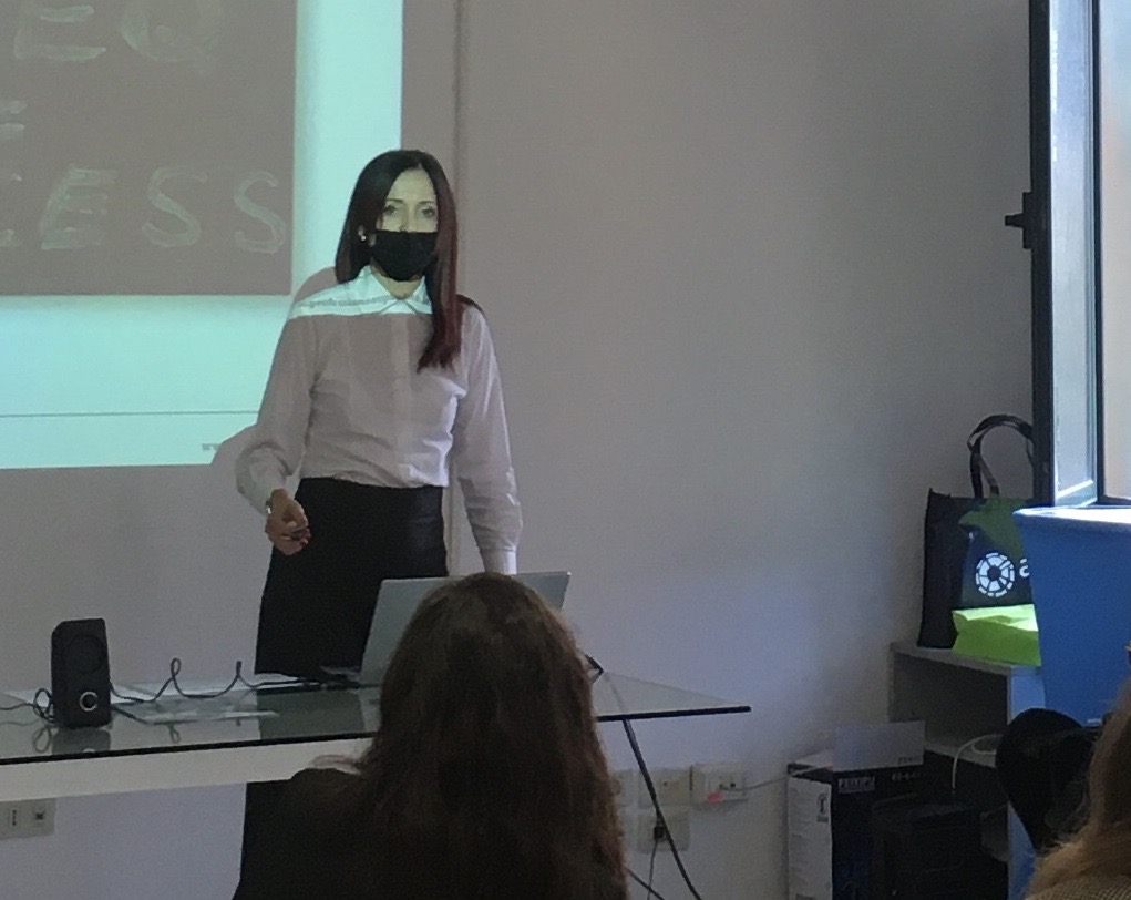 ChiMencarelli's tweet photo. Oggi, dopo quasi 21 mesi di docenze in F.A.D. , il primo corso in "presenza". Che emozione! https://t.co/7Jjx1YwSV1