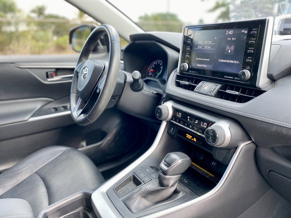 LuisDavid1099's tweet photo. 2019 Toyota RAV4 XLE Premium
21k millas 
787-930-4807 https://t.co/RJxfSHDg62