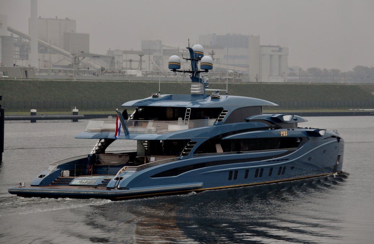 Dutchyachting's tweet photo. The 58.5m/ 192ft Phi had a third day of sea trials yesterday. Photos by Ruud Coster. 

#RoyalHuisman #Phi #SeaTrials #Noordzee #NorthSea #IJmuiden #Amsterdam #Superyacht #Megayacht #RuudCoster https://t.co/RB4tnlh3fB