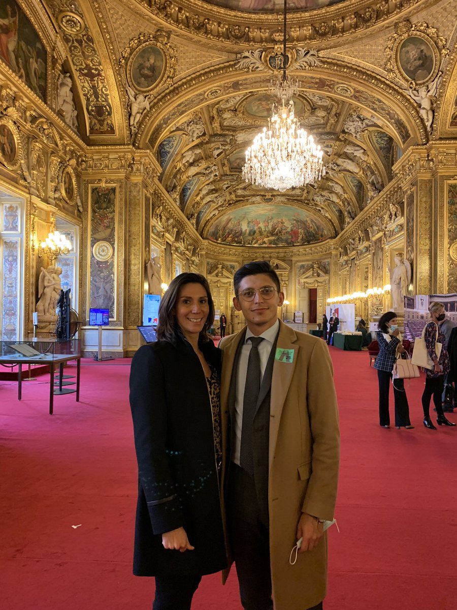 LLaRosaSerafini's tweet photo. Découverte du Palais du Luxembourg et du travail des parlementaires avec nos 5 Sénateurs des Alpes-Maritimes entourés des maires et élus des Alpes-Maritimes ! 🇫🇷 https://t.co/LugoHkv2kp