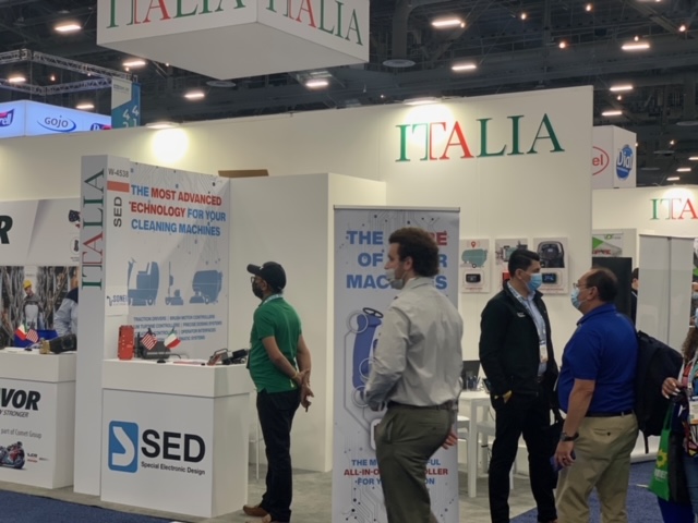ITAChicago's tweet photo. Discover technologies that could cut down on cleaning time by using less energy, water &amp; chemicals to clean. Visit Italian pavilion @ISSAShowNA Booth W4339 W4441 #madeinitaly #cleaningequipment #cleaningindustry #ExtraITATech
@ISSAPULIREnet @ItalyMFA @ITAtradeagency @ITAChicago https://t.co/zIyFrtuebi