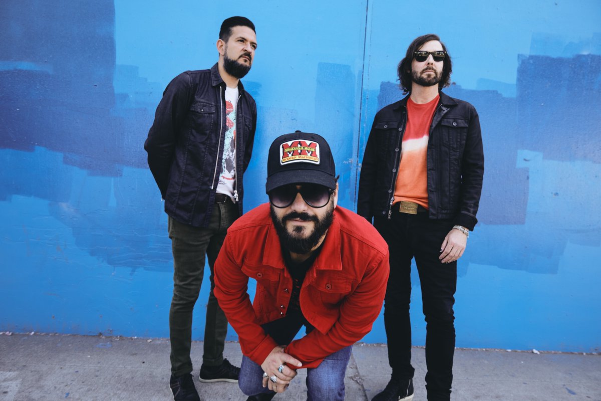 therecordcomp's tweet image. New headlining shows just announced in Cleveland, OH; Columbia, MO &amp;amp; Bloomington, IN! Come out and we shall party it up loudly.  Use the code &quot;PLAYLOUD&quot; to purchase your pre-sale tickets here: therecordcompany.net/#tour