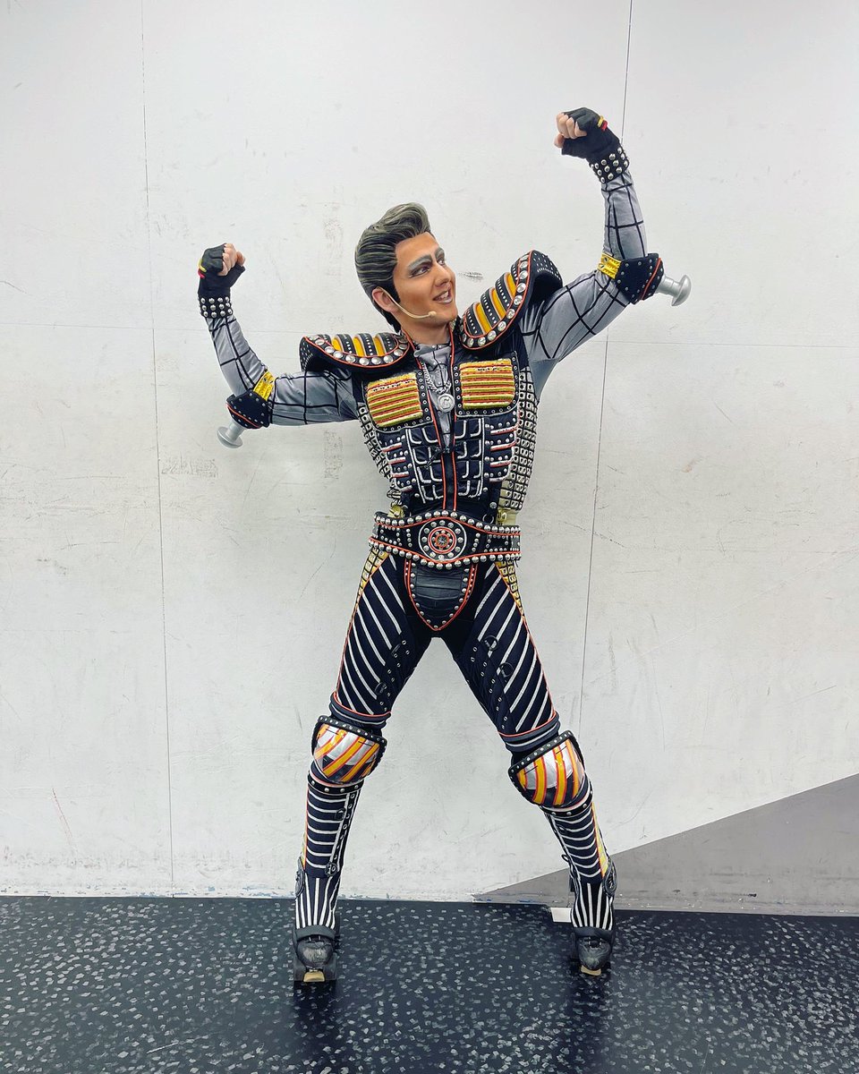 KristianGrundbe's tweet photo. Making my debut as Greaseball in @StarlightExpr tonight! Absolutely buzzing!!! Let’s go Diesel🇺🇸🚂 https://t.co/SbvWKqtCbQ