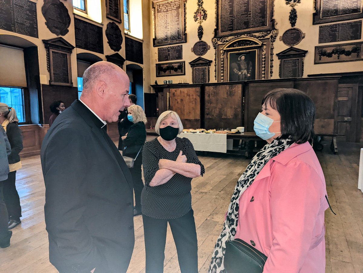 Abbasmirza70's tweet image. Wonderful launch of the @NHSBartsHealth Interfaith staff network. some great speeches and talent celebrating our diverse staff and communities @atabraham @DelvirMehet @louisechicks1 @shanedegaris @A_WilliamsNHS @CatrionaRowland #webelong #wecare