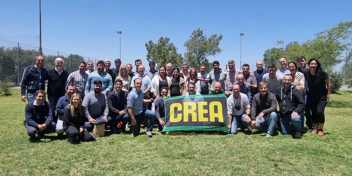 crea_cor's tweet photo. Hoy compartimos la mañana con la Comisión Ejecutiva de CREA. Gracias a todos los que participaron, y al intercambio realizado. Siempre sumando! 💪

En cada encuentro ganamos todos! 🤗 #SomosCREA 
 #CREACOR https://t.co/AwOjnu898w