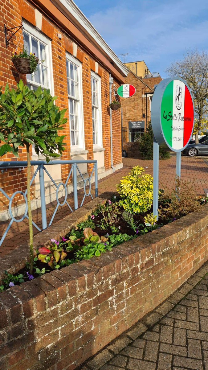 stalla_la's tweet photo. @Sarahwh141004 Yes we are now in Balsall Common. 299 Kenilworth road. We hope to see you soon! https://t.co/DVBLWB9tA2