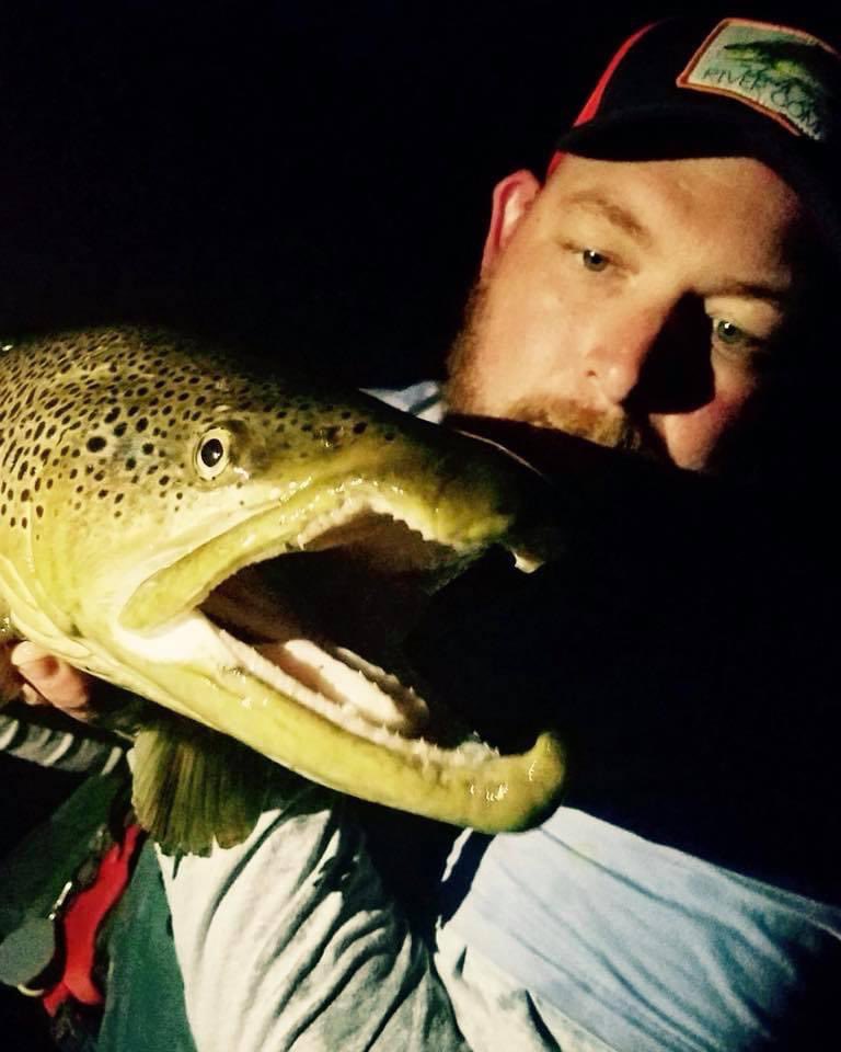 TN_VOLS_YALL's tweet photo. Hard work pays off. Goliath wild brown trout for the tailwaters of the South Holston. #flyfish #flyfishing #browntrout #mouse #mice #kype #yes #stripstrip #BetterTogether #tn #tnvacation #simms https://t.co/8xOQTuVEF5