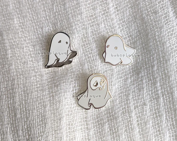 tiny ghost friends... (17mm!) 