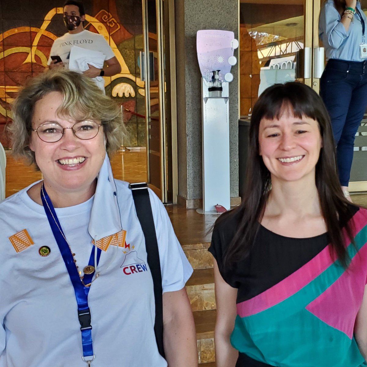 BitcoinTourists's tweet photo. Met my superhero @starkness in #AdoptingBitcoin #adopt21 #BitcoinWeek #Bitcoin #ElSalvadorBitcoin #ElSalvador 
#BitcoinTourists #BitcoinBeach #BitcoinCoast #BitcoinAcceptedHere  #BitcoinWorld #BitcoinTravel #LN #BTC #LightningNetwork #LightningRetailers https://t.co/fEgrg1uYGb