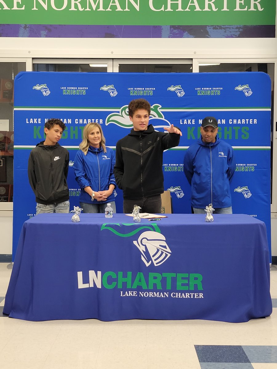 LNCAthletics tweet media