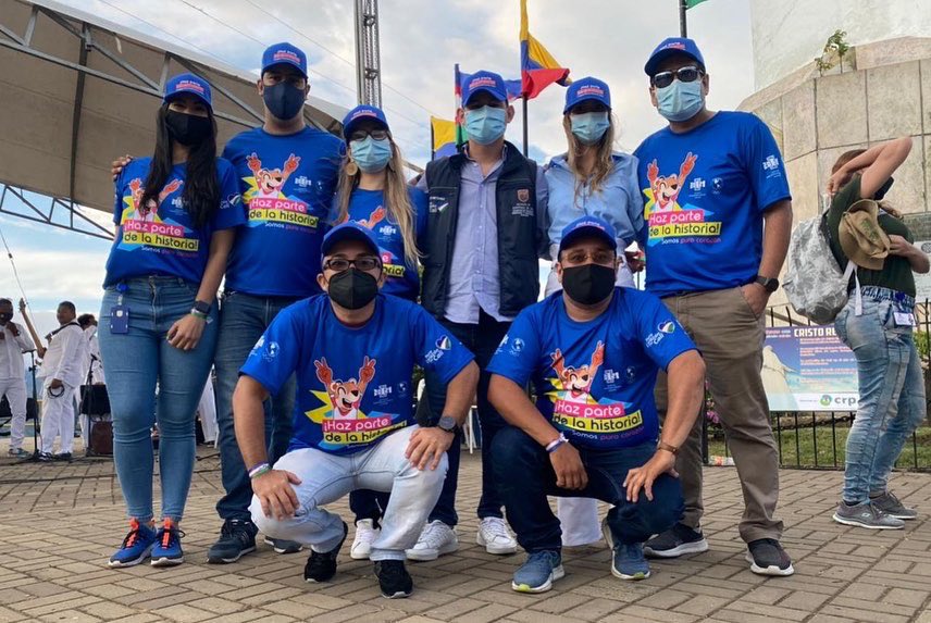 Cali_Participa's tweet photo. Y se encendió la llama 🔥 para dar inicio a los #JuegosPanamericanosJunior un espectáculo deportivo de talla internacional.🌎🏅

Acompañamos esta gran apertura que marcará historia para Cali Distrito Deportivo.👏🏻

#SomosCaliDistrito
#CaliCiudasDeportiva
#VacúnateParaQueNoFaltes https://t.co/l69muXrxbz