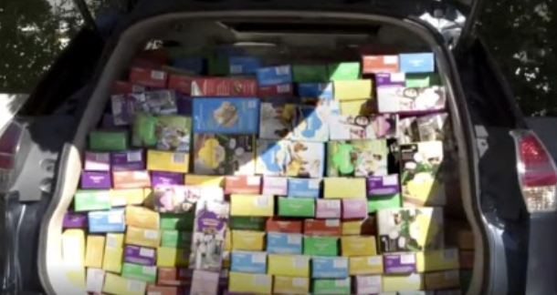 LennyVerMaas's tweet photo. How many girl scout cookies fit into a trunk provides a fun #3act task.  @esu4nebraska teachers placed guesses and then estimates on a number line. Resources at
https://t.co/tWYo92v45D https://t.co/cRhV9ZVYtg
#elemmathchat #iteachmath https://t.co/FT6KIpqbBV