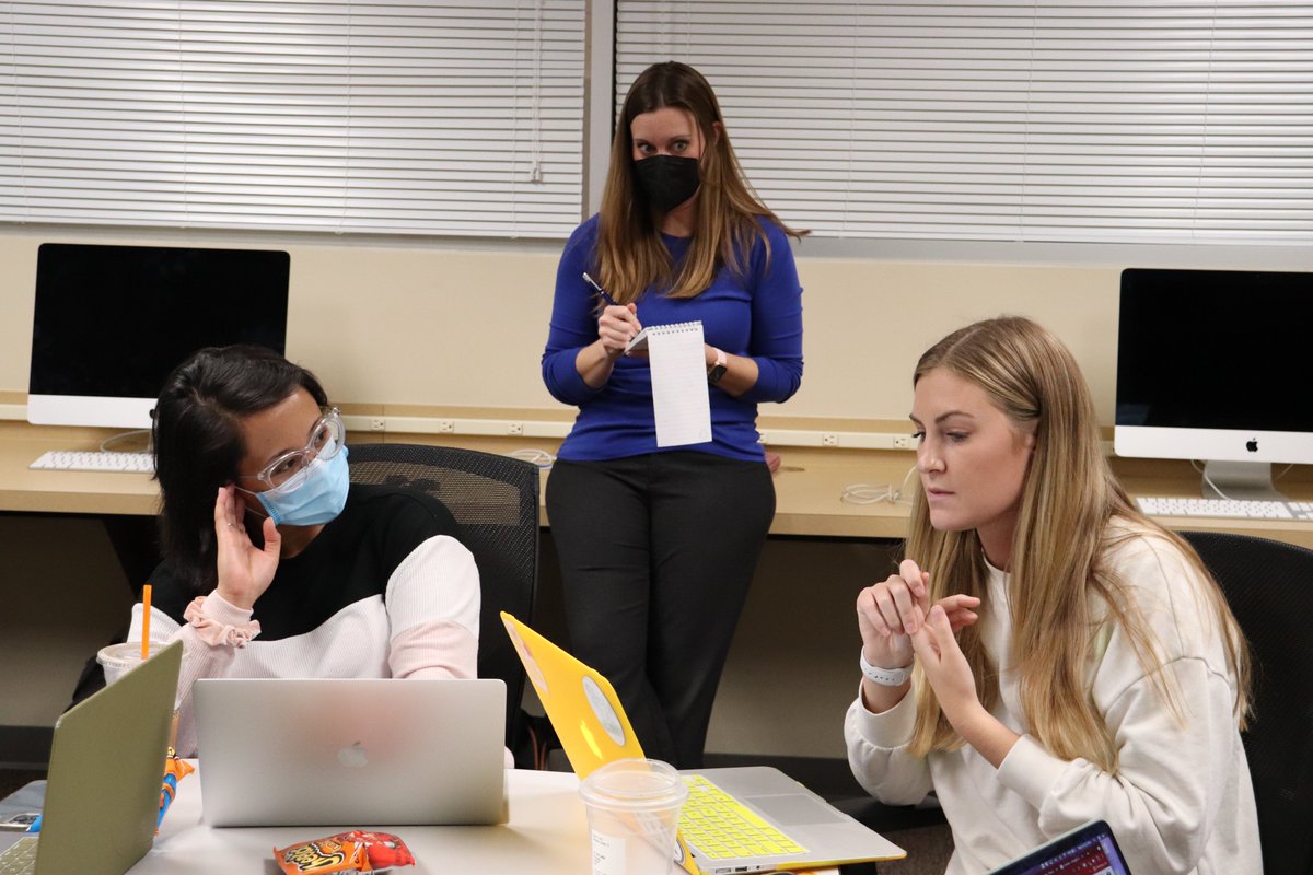 ONASPJatUGA's tweet photo. We debunked tweets, spotted unreliable sources and poked holes in Facebook posts at tonight's misinformation Hackathon! Congrats to the winning team and thank you to @amandacbright for a fun event! https://t.co/oXjHueDVxa