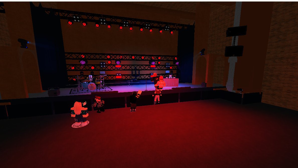TOP_RobloxDevs's tweet image. 
