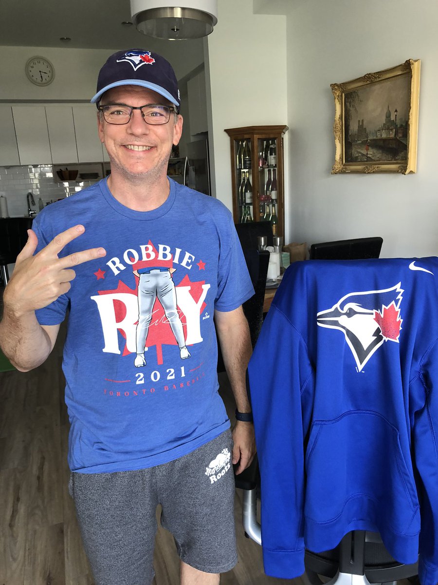 partnermec's tweet photo. Big congrats to @RobbieRay on winning the AL CY Young. Thank you for an unforgettable season. The only way I’m OK if @BlueJays lose Ray to free agency is if @STRO comes home to #LaGenteDelBarrio https://t.co/G7wQiZU6Q7