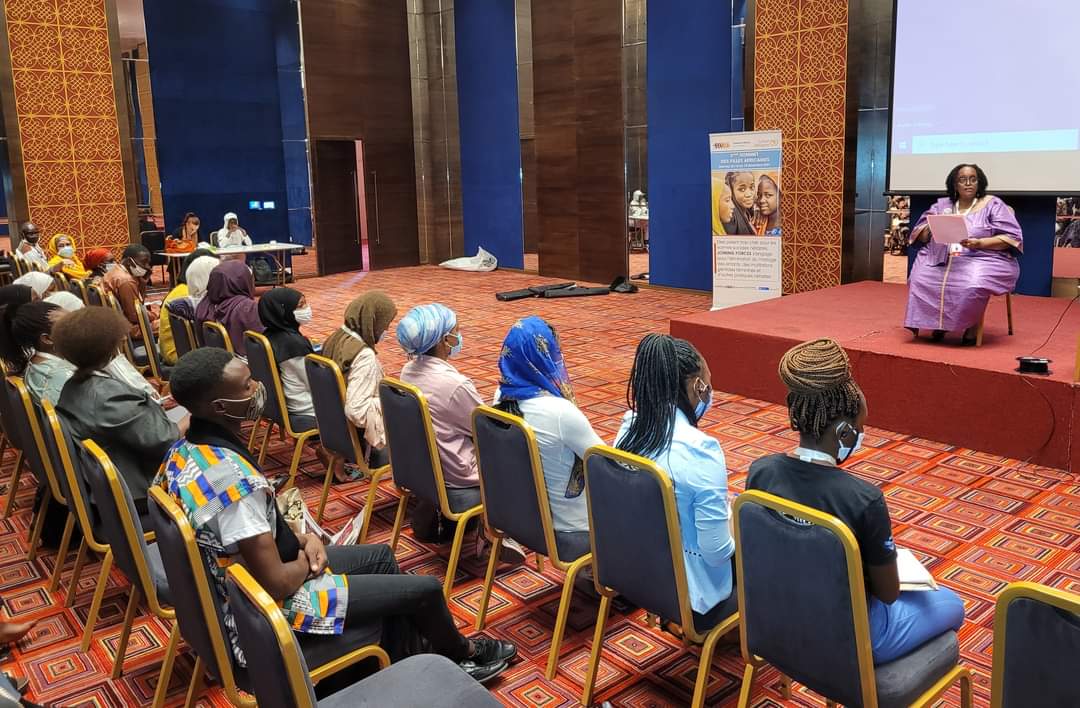#AfricanGirlsSummit2021: @IPPFAR Director took part in the discussion session on the impact of COVID-19 on #women and #girls on 17 November 2021, in Niamey, #Niger. 1/2

#IBelongToMe @AUYouthProgram @samntelamo @YossraKl @yamafrica