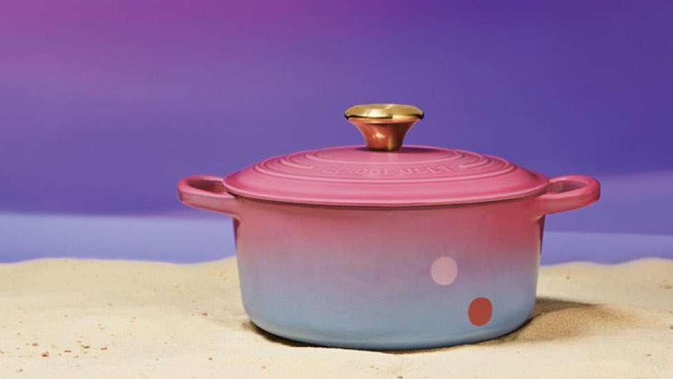 atotalposer's tweet photo. girls don’t want bfs girls want the star wars le crueset collection https://t.co/9OyXm9fBwD