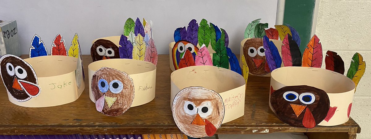 AliciaM78043377's tweet image. “Turkey” ‘bout a fun activity! Our 2nd graders had so much fun practicing their art skills as they made a turkey hat. 🍁🦃 🍁@NewmanCowboys #SoaringInSecond@ELPASO_ISD