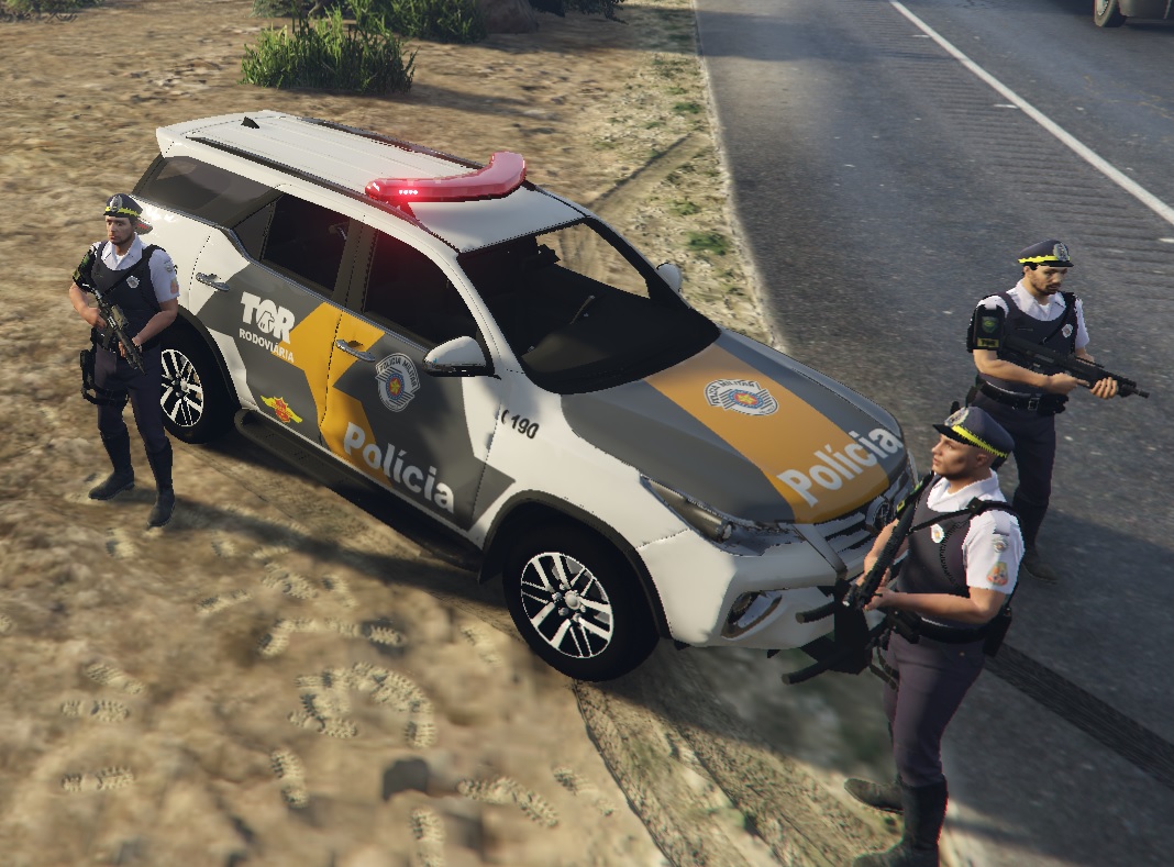 GTA V MOD POLICIA 