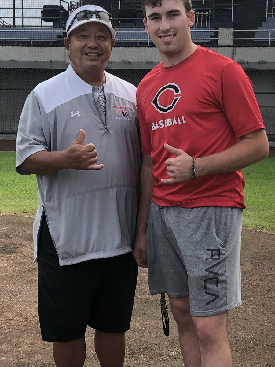 BradenLowe75's tweet photo. I’m excited to announce my commitment to further my academic and baseball career at the University of Hawaii at Hilo. I’d like to thank God, and all of my coaches, family and friends who helped me along the way! #vulcanpride #letsgohilo 🤙🏼🌋 https://t.co/uzyQHFpVms