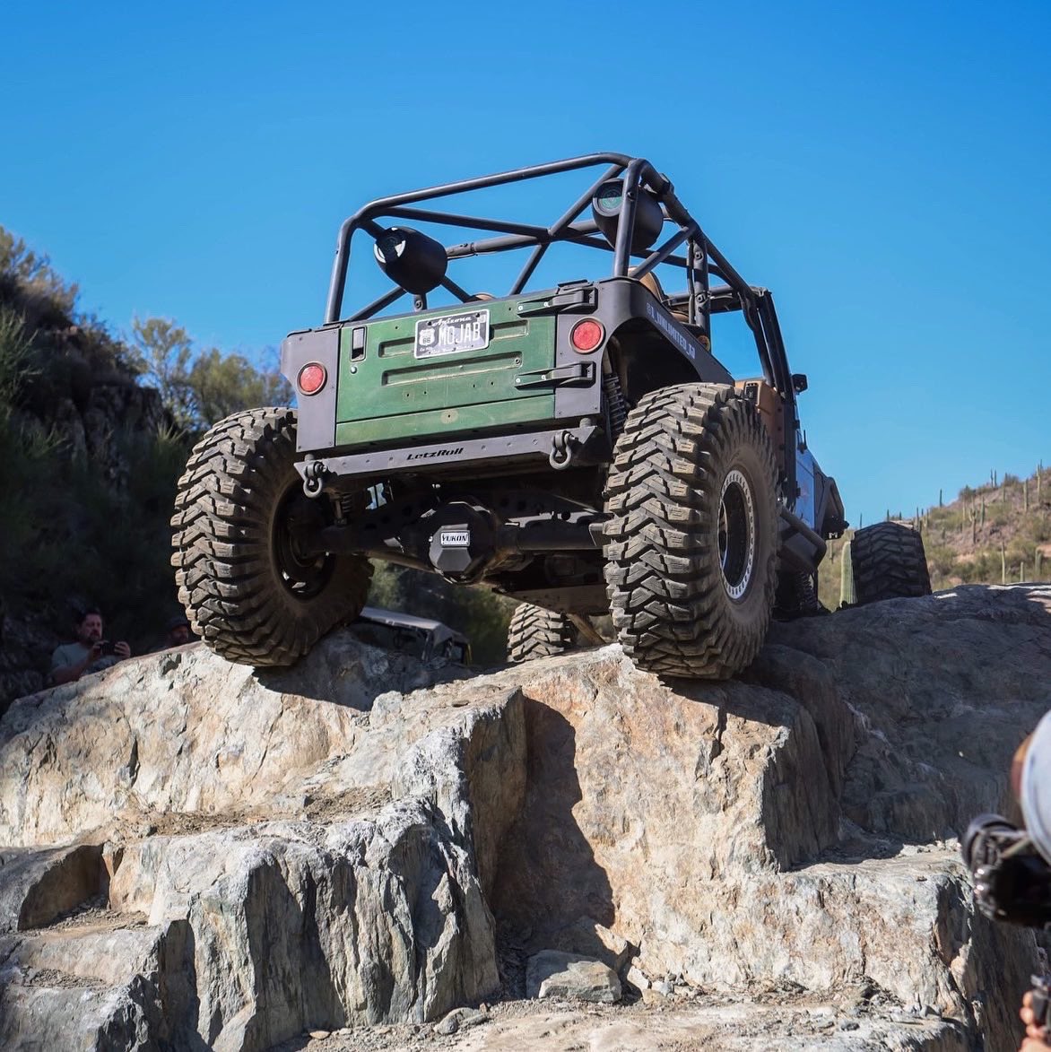 YukonGearAxle's tweet photo. Diffmas in Arizona π€©
#teamyukon #thegreatamericancrawl #yukongearandaxle #rockcrawler #rockcrawling #offroading #offroad #dragracing #trails #streetracing #overlanding #tablemesa #arizona
π Table Mesa, Arizona https://t.co/ASvLsQSOZO