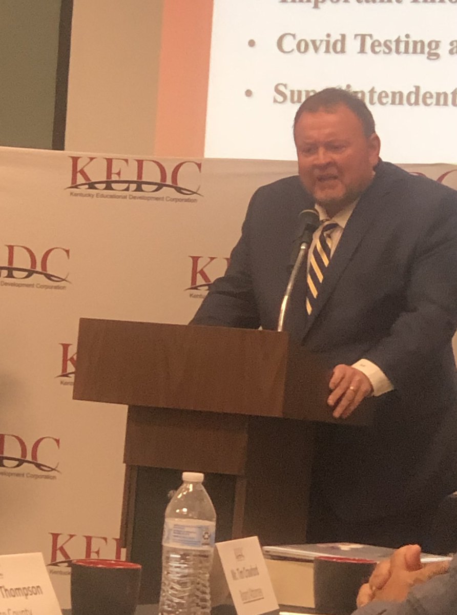 Congrats to @RCSSuptHolbrook on being <a href="/KEDC1/">KEDC</a> Superintendent of the Year