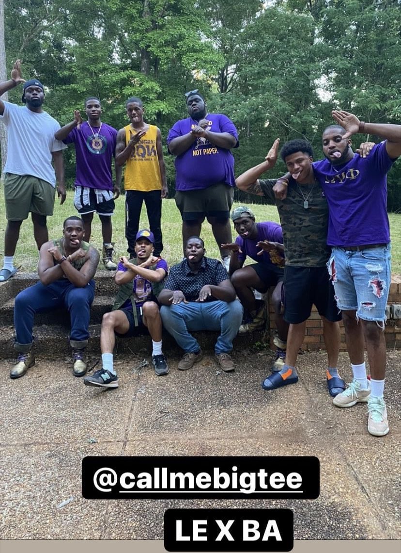callmebigtee's tweet photo. RQQ to 110 years of Owtness https://t.co/d9CW19Jgz1