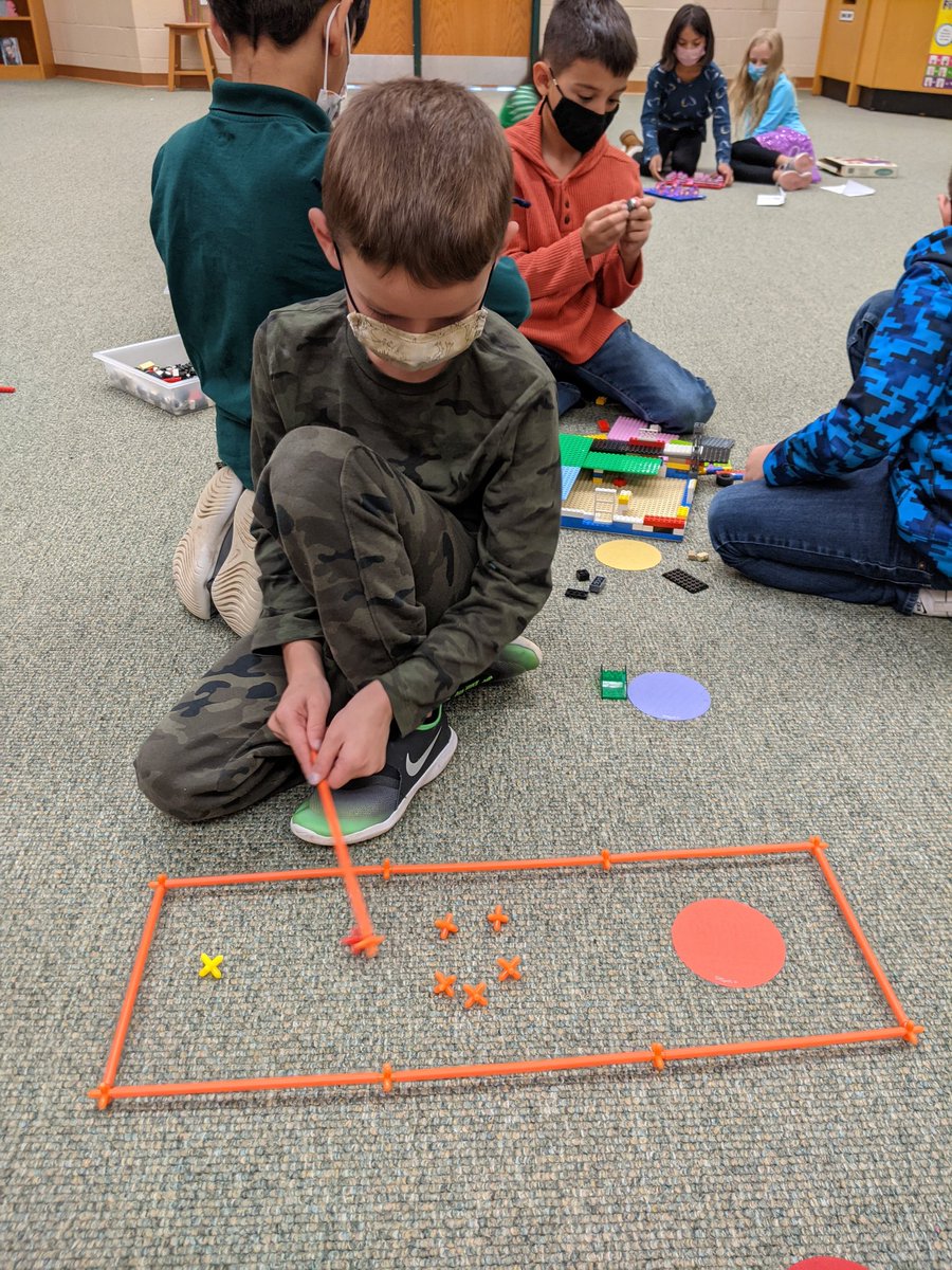 Danielle Larca tweet media