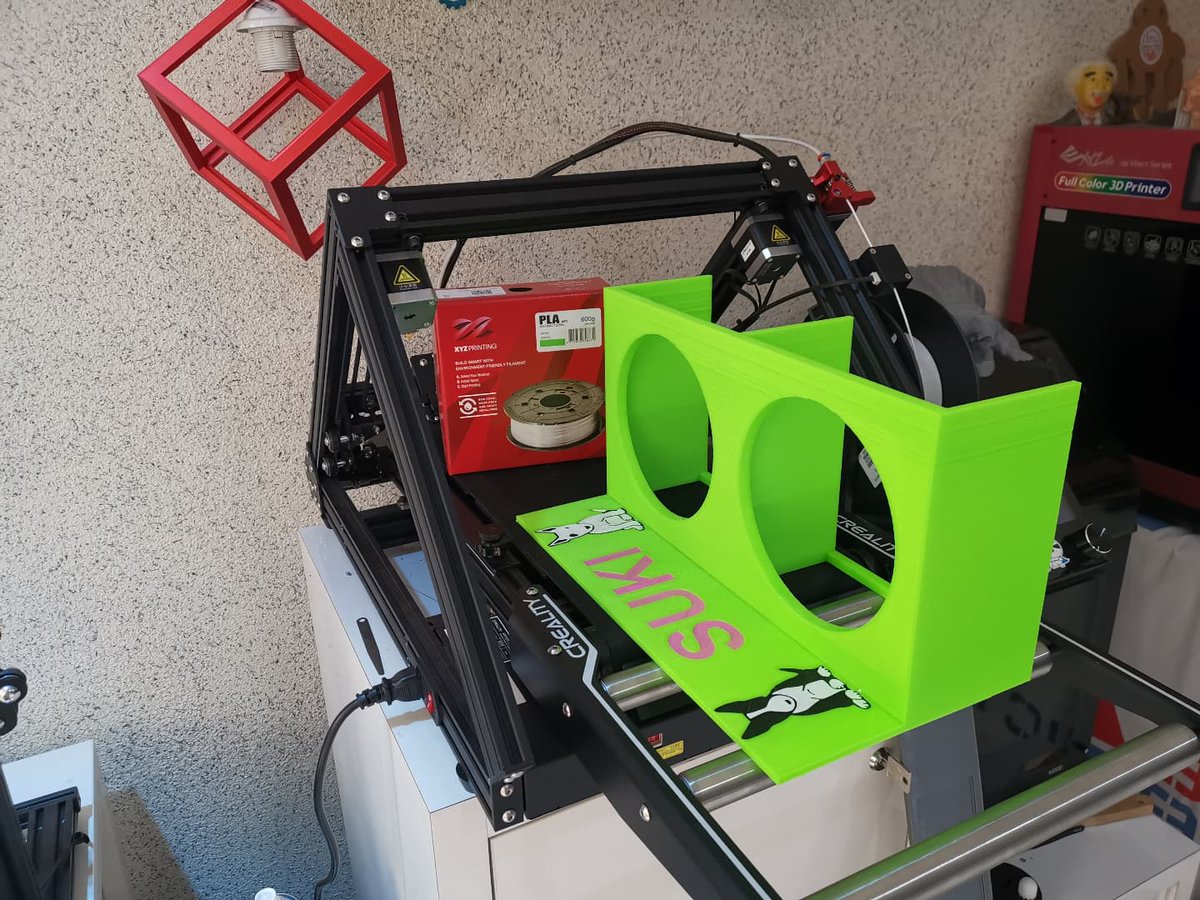 3_daddict's tweet photo. Support de Gamelles surélevées personnalisé imprimé en 3D sur Creality CR-30 avec du filament PLA antibactérien @XYZprinting
@Creality3dprint #Creality #CR30 #Printmill #imprimante3D #impression3D #3dprinting #3dprinter #dog https://t.co/gtYHzQyHrm