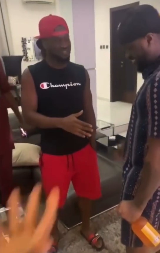 Naija_PR's tweet photo. Peter and Paul Okoye ❤️
PSQUARE!!! https://t.co/dozAhe5Sx1