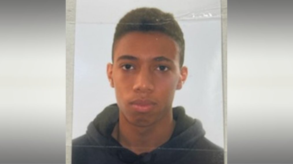 3CatInfo's tweet photo. Demanen ajuda per trobar en Brayan, un noi de 15 anys desaparegut a Barcelona https://t.co/9zH4K7CdlN https://t.co/Q15Qr67jDl