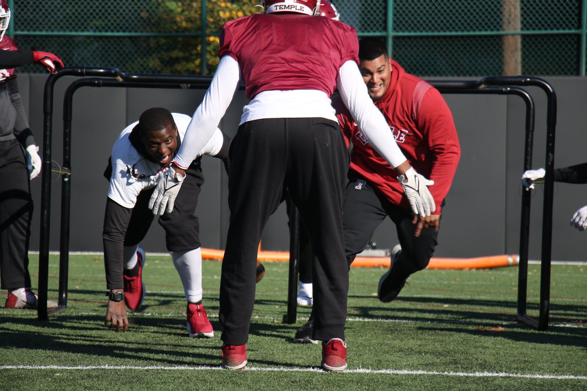 TUFFRecruiting's tweet photo. Racing toward the weekend like... #CherryOn #TempleTUFF #CoachStew https://t.co/msYUi67ouC