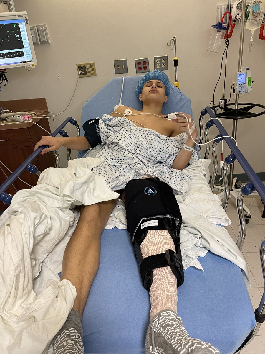 dylannn32's tweet photo. ACL Surgery Was a Success! I want to say a huge thank you to all my coaches and family @CoachTieri @CoachDWill3 for the endless support and help through this entire process.although it hurt losing my senior season before it could start but The next step is here❤️❤️and i’m ready💯 https://t.co/yOKzjubbVB