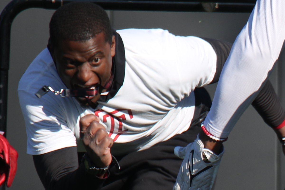TUFFRecruiting's tweet photo. Racing toward the weekend like... #CherryOn #TempleTUFF #CoachStew https://t.co/msYUi67ouC