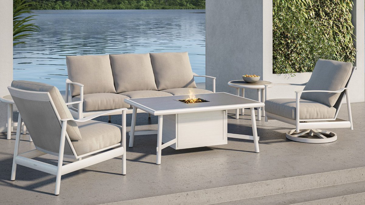 New firepits launched this season, including the Barbados Firepit. Constructed of weatherproof aluminum, it features clean, simple lines and a broad table top surface. 

Learn More: bit.ly/3HhObio
#castellefurniture #luxuryfirepits