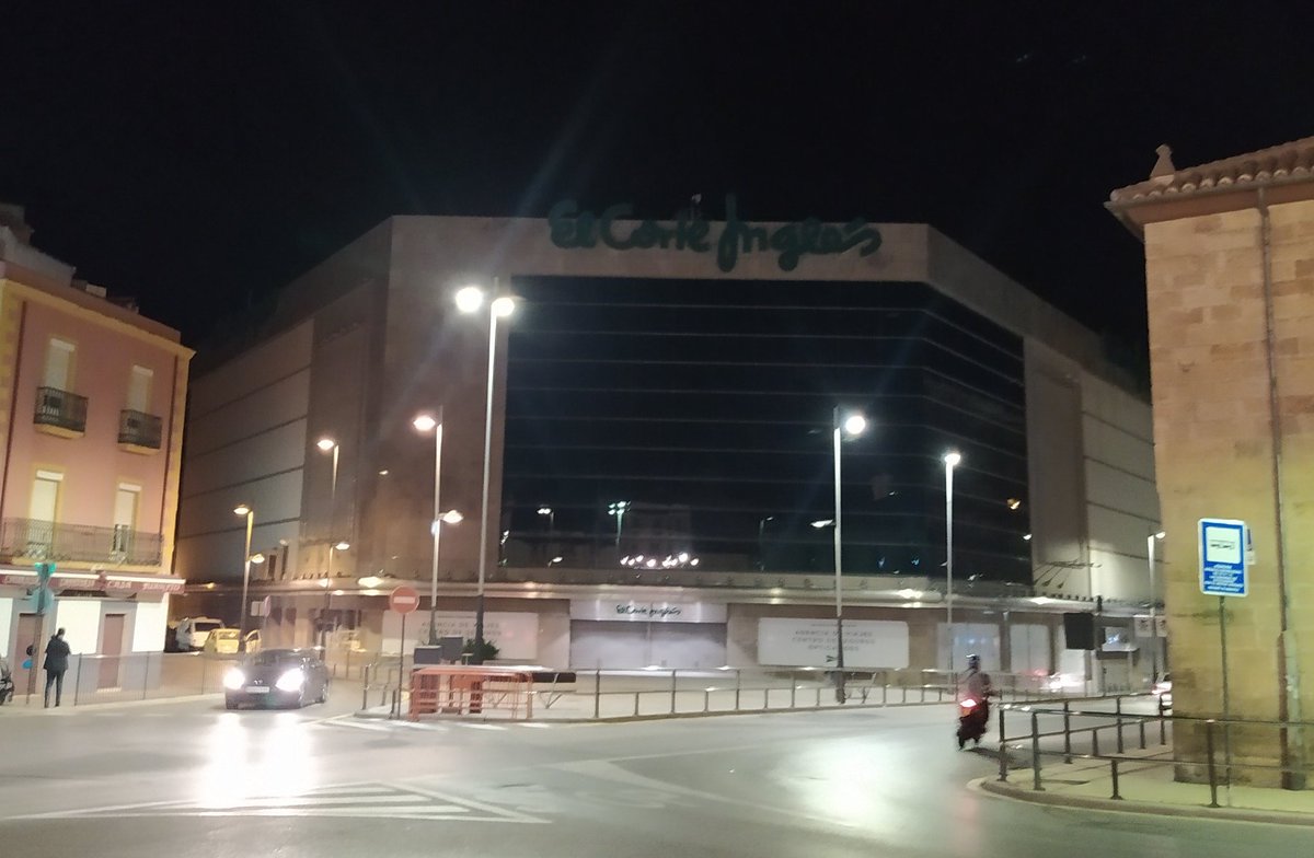 pbalcaide's tweet photo. esto no puede ser verdad https://t.co/dby0AKZPlN