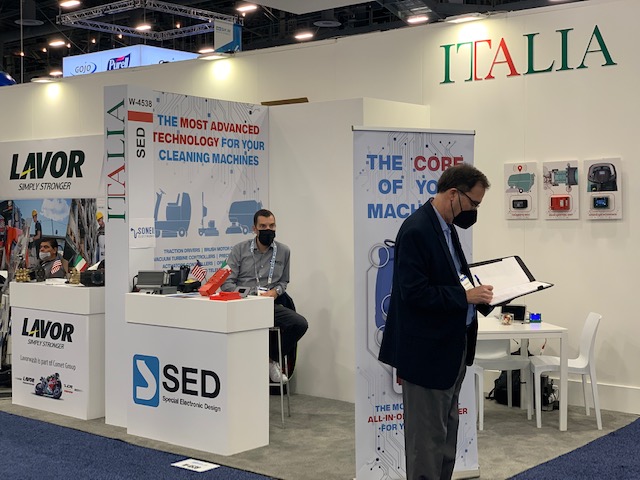 ITAChicago's tweet photo. Adopt sustainable cleaning processes across your organization by using #italian #cleaningequipment &amp; #solutions. Visit @ITAtradeagency pavilion @ISSAShowNA Booth W4339 W4441. 

#ISSAShow2021 #madeinitaly #cleaningindustry #ExtraITATech
@ISSAPULIREnet @ItalyMFA  @ITAChicago https://t.co/MYw4MxRDjV