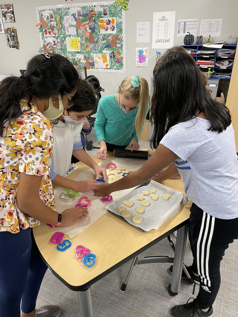 Our volunteers were hard at work baking dog treats from scratch to donate to a local animal shelter! So impressed with their organization and excitement!! <a href="/erms_DCSD/">Eversole Run Middle School</a>