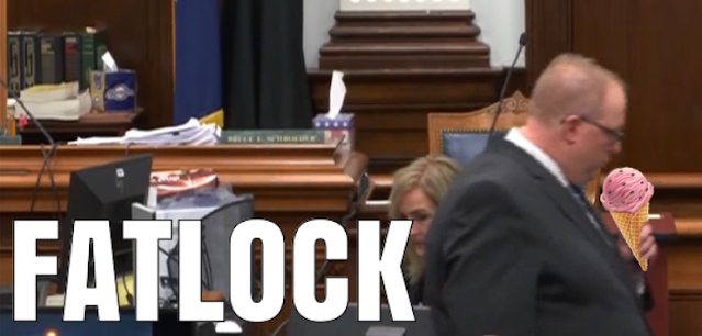 MsEBL's tweet photo. #Lunchbox = #Fatlock #RittenhouseTrial https://t.co/z822VLIMSP