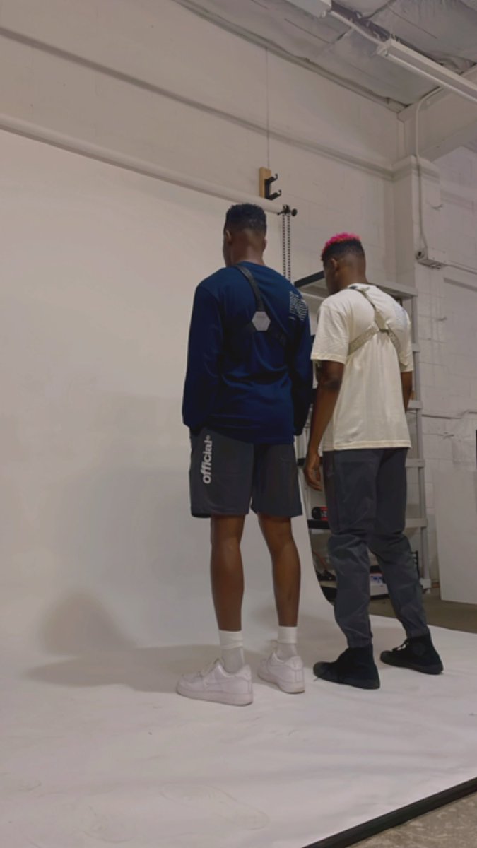 Official Crown of Laurel tweet media