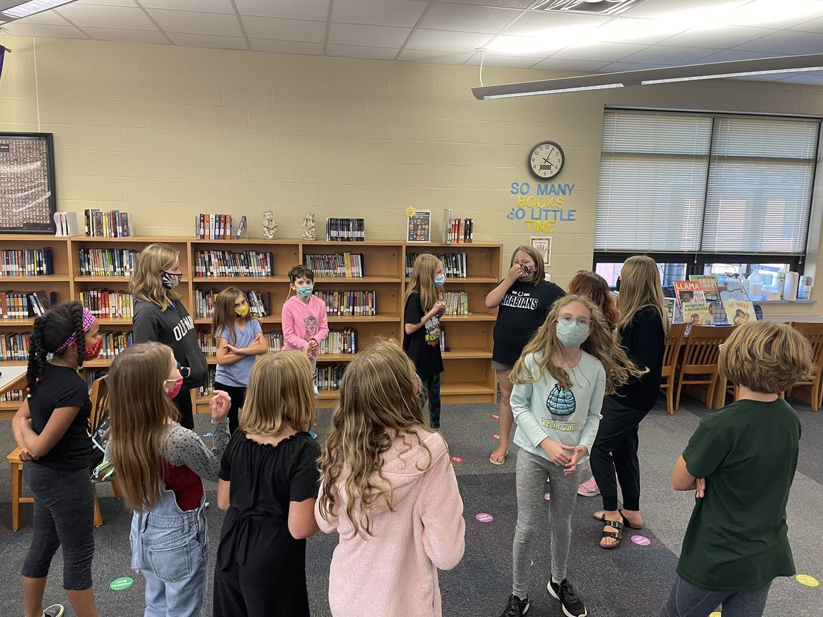 Thes <a href="/PES_Arabians/">PES_Arabians</a> girls are showing off their tattoos from <a href="/hellochatterbox/">Chatterbox</a> … they think he is so cute!! <a href="/GirlsWhoCode/">Girls Who Code</a>