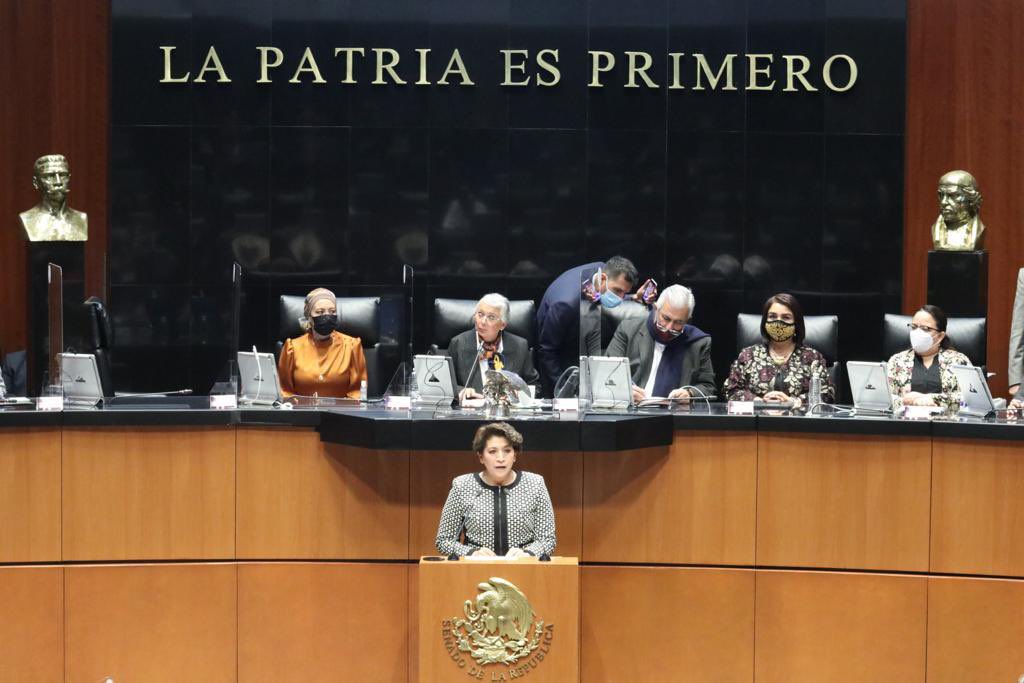 delfinagomeza's tweet photo. Hoy participé, a invitación del @senadomexicano, en la develación de la inscripción "2021, Año del Centenario de la Creación de la Secretaría de Educación Pública" en su Muro de Honor.
Ha sido un fructífero camino de aprendizajes que nos llena de dicha y refuerza compromisos. https://t.co/gsITPyx0yx