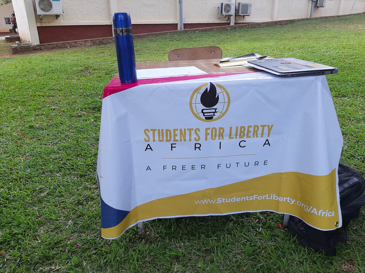 SflZimbabwe's tweet photo. Spreading Liberty #cheetahgeneration @MidlandsState with @CMafuka @Museba09 #educate #empower #develop @ndongera_tanaka @iam_pink_ice @ChikombeNyasha @LeadersZimbabwe @UNIZIMTRUST @ASFL_Kenya @AfricanSFL @TakudzwanasheS2 @MTatsvareyi @YouthSDGs @MidlandsSocial @SidaMuchemwa https://t.co/9jGcYJBwge